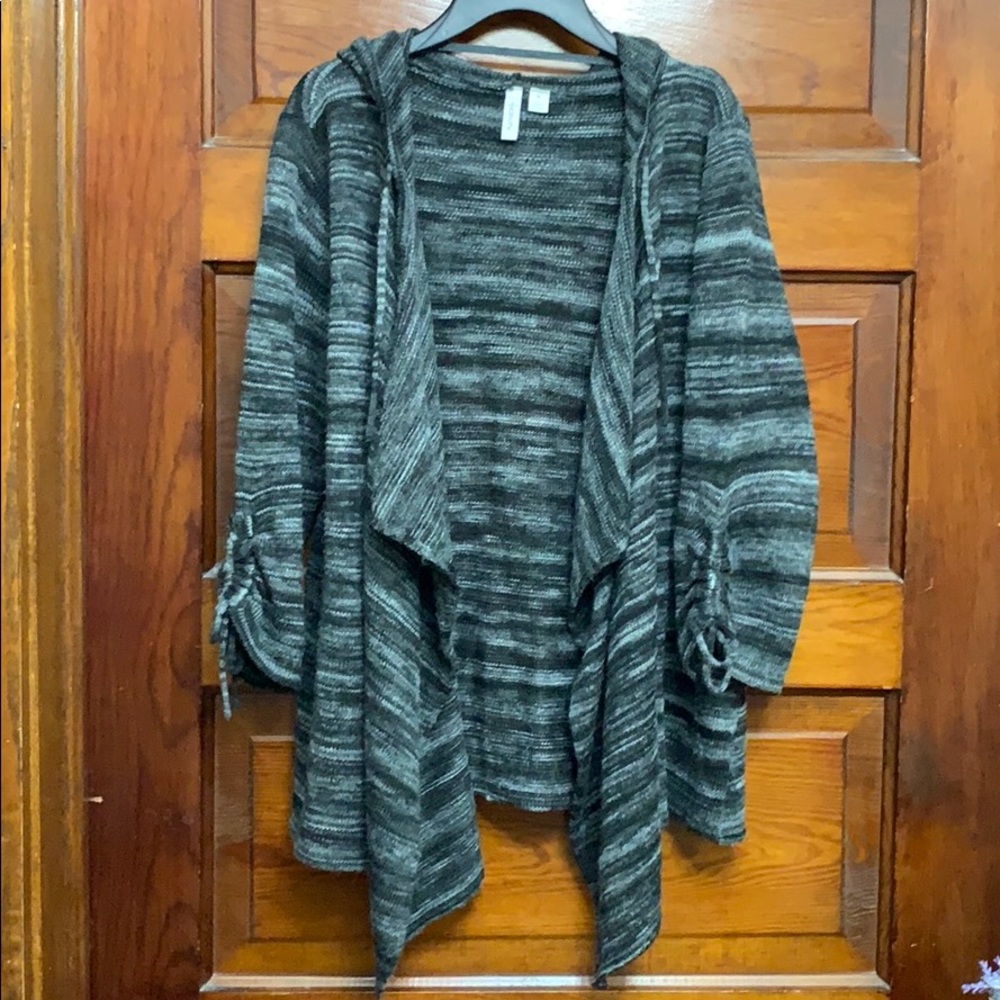 Gray black cardigan